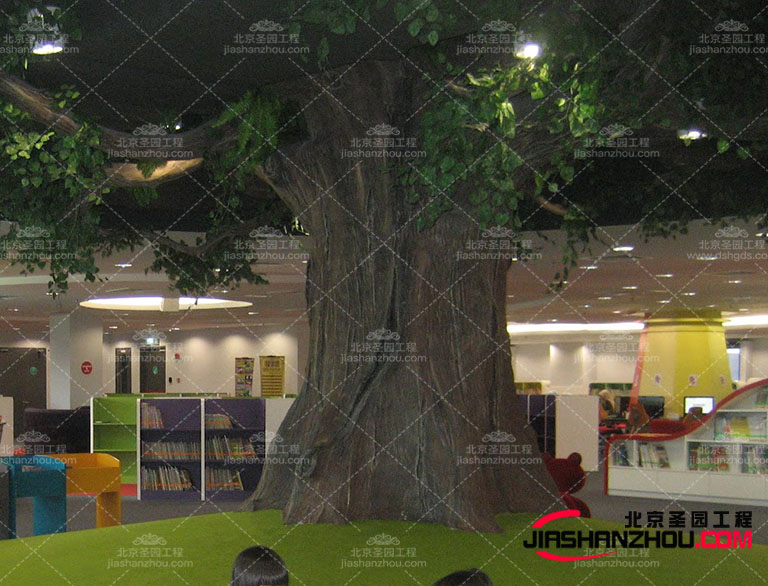 仿真樹又是溫暖而樂觀的可以為觀眾帶來一種愉悅、輕松和舒適的感覺