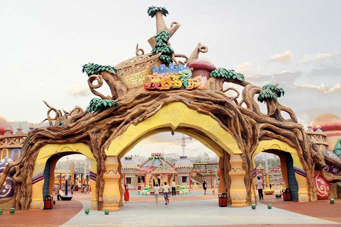 北京仿真樹大門 按需造景設計定制仿真樹大門廠家