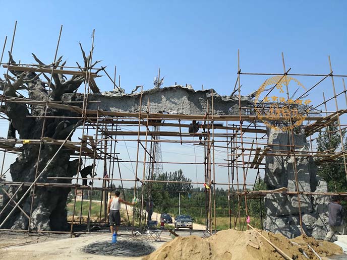 仿真榕樹大門.jpeg 仿真榕樹大門