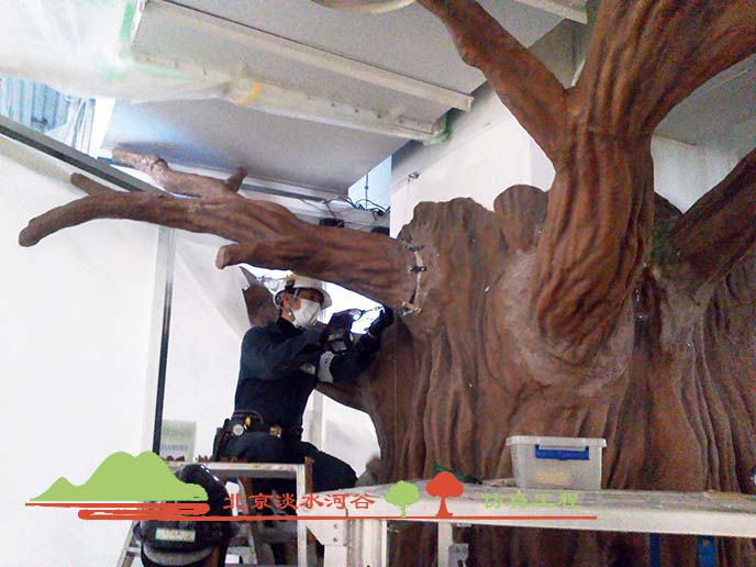 泡沫仿真樹.jpg 泡沫仿真樹