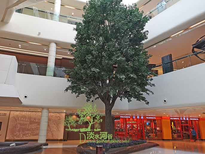 玻璃鋼仿真樹.jpg 玻璃鋼仿真樹