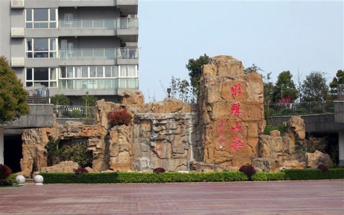 GRC假山制作.jpg GRC假山制作