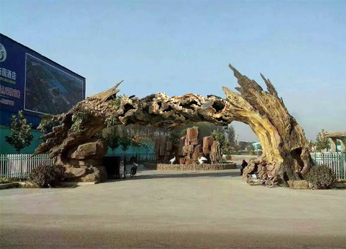 古樹(shù)仿真樹(shù)大門(mén)廠(chǎng)家.jpg 古樹(shù)仿真樹(shù)大門(mén)廠(chǎng)家