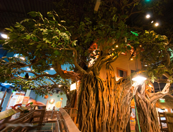 仿真榕樹.jpg 仿真榕樹