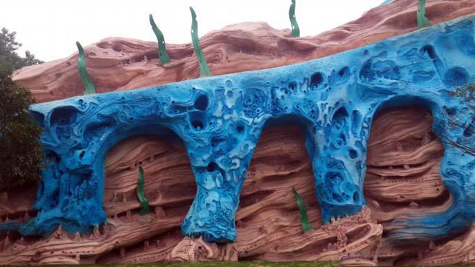 水泥假山.jpg 水泥假山