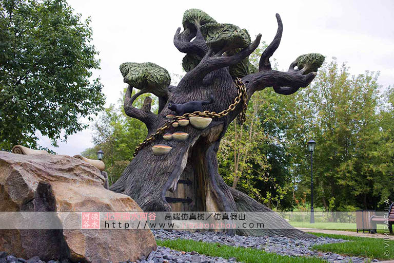 仿真大樹.jpg 仿真大樹