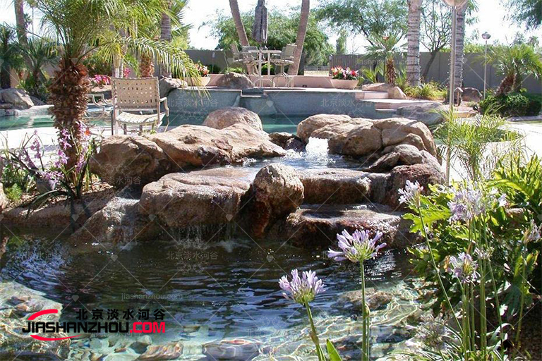 塑石假山.jpg 塑石假山