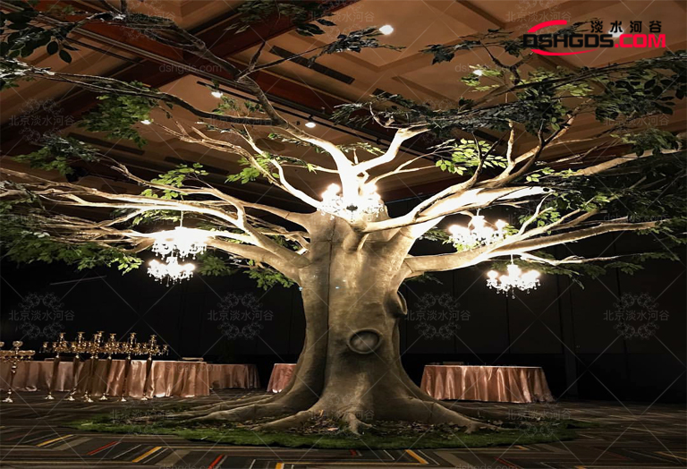 塑料仿真樹皮.jpg 塑料仿真樹皮