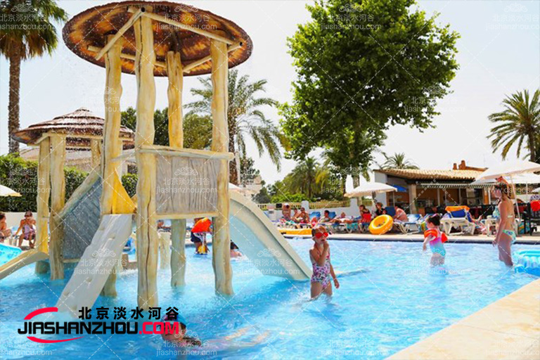 塑石假山.jpg 塑石假山