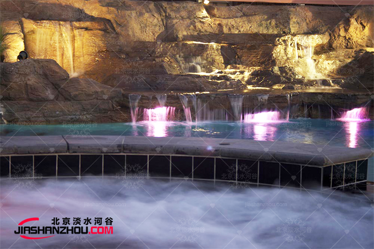 塑石假山.jpg 塑石假山