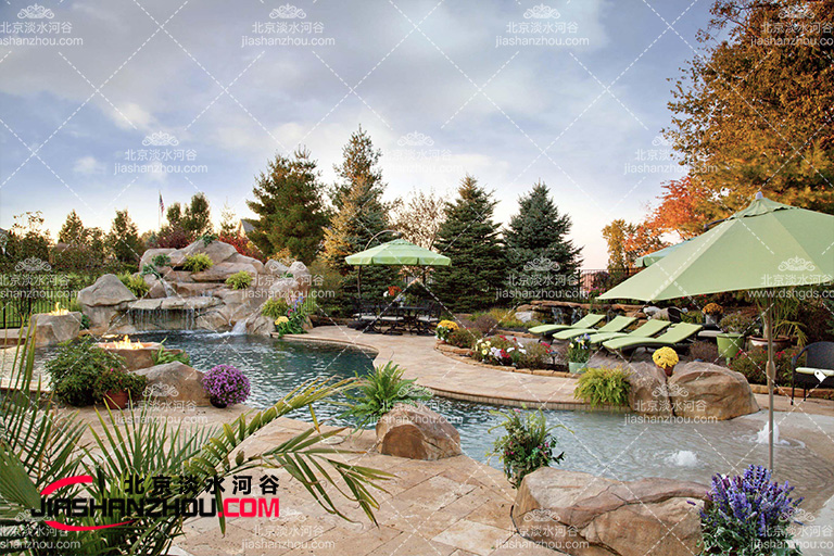 水泥直塑tcp假山.jpg 水泥直塑tcp假山