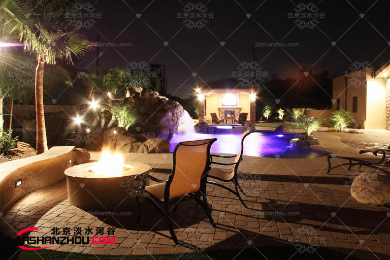 塑石假山.jpg 塑石假山