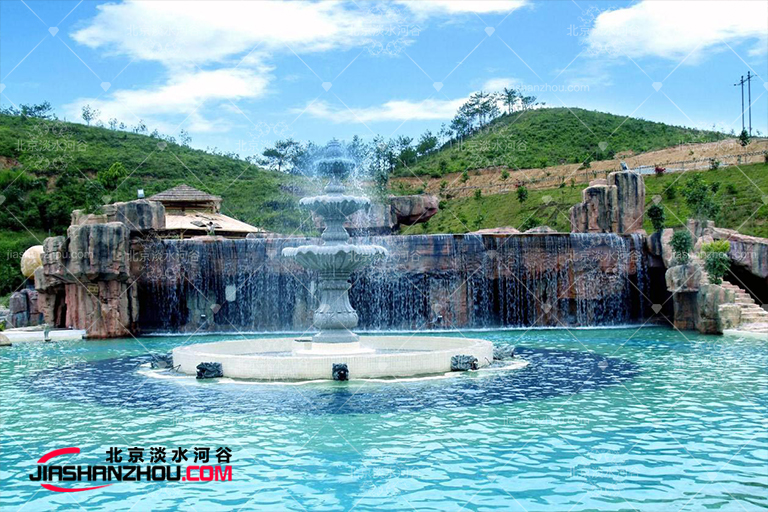 塑石假山.jpg 塑石假山