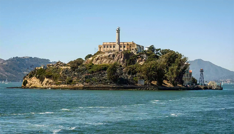 惡魔島.jpg 惡魔島