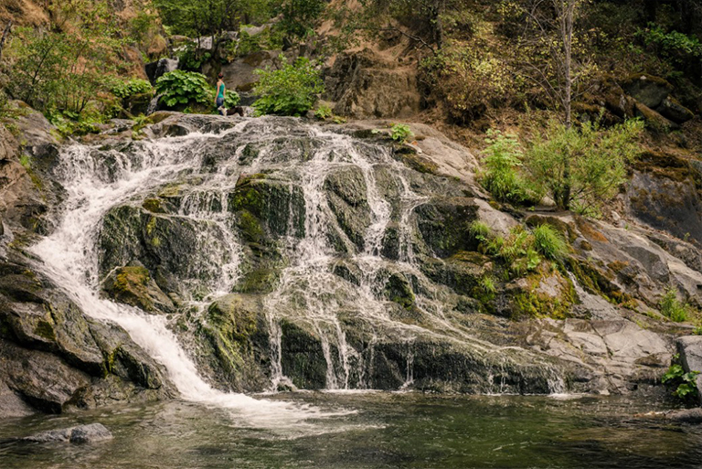 威士忌鎮(zhèn)國家游樂區(qū).jpg 威士忌鎮(zhèn)國家游樂區(qū)