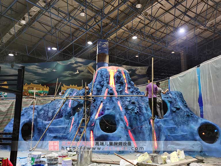 城市探洞工場.jpeg 城市探洞工場