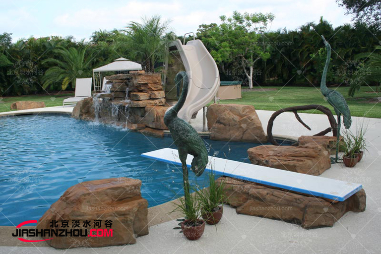 塑石假山.jpg 塑石假山