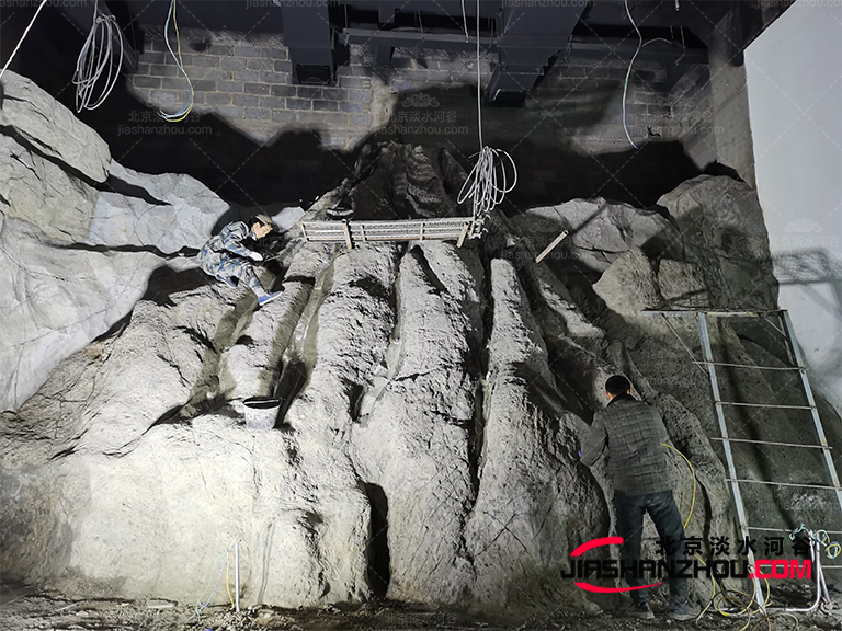 洞穴特色酒店.jpg 洞穴特色酒店