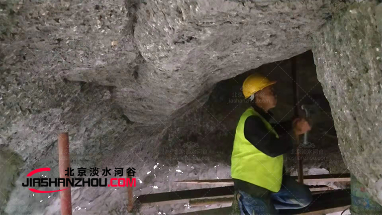 窯洞民宿.jpg 窯洞民宿