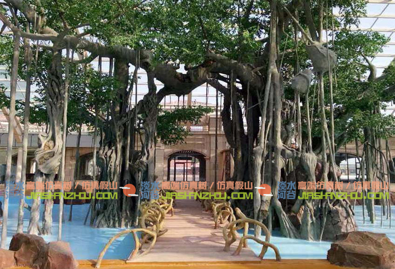 仿真榕樹.jpg 仿真榕樹