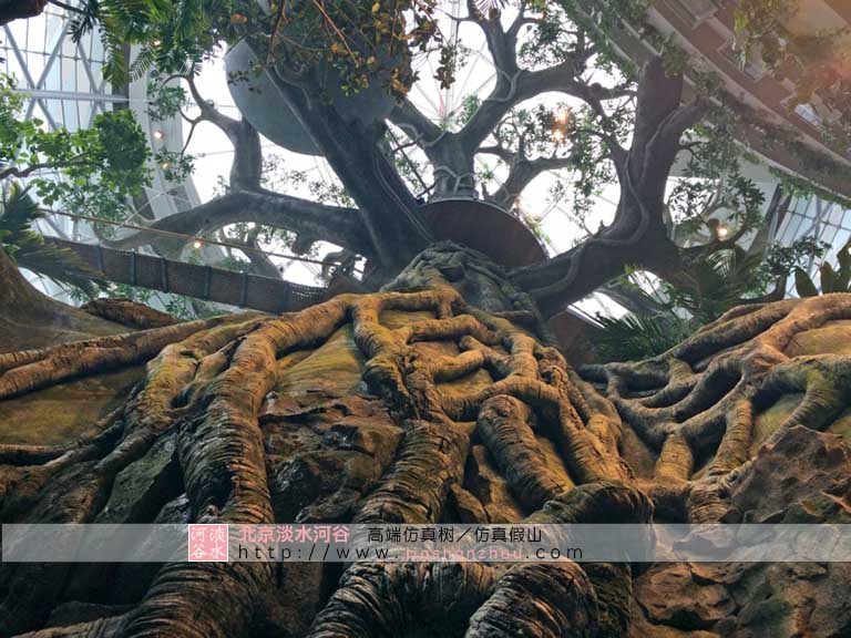 仿真榕樹.jpg 仿真榕樹