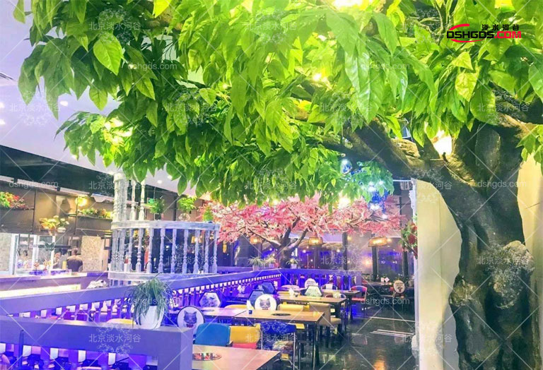 仿真榕樹.jpg 仿真榕樹