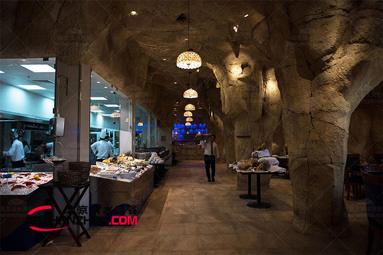 洞穴主題餐廳.jpg 洞穴主題餐廳