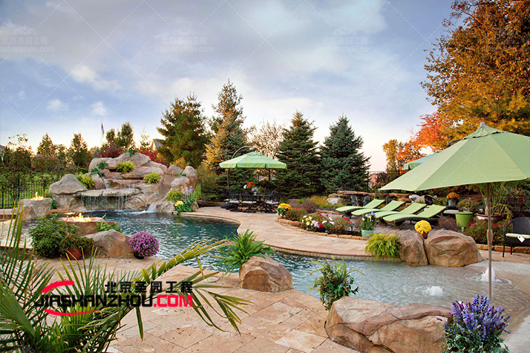 塑石假山水池.jpg 塑石假山水池