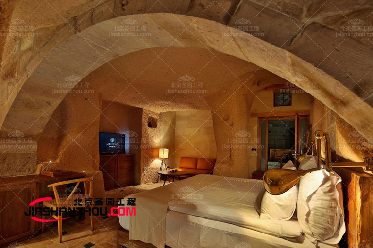 山洞旅行酒店.jpg 山洞旅行酒店