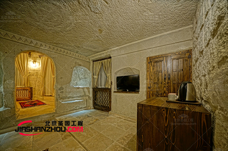 山洞別墅.jpg 山洞別墅