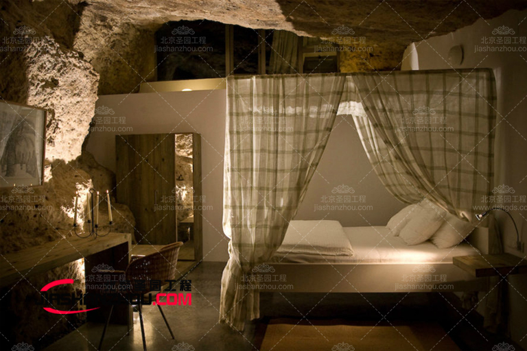 洞穴式主題酒店.jpg 洞穴式主題酒店