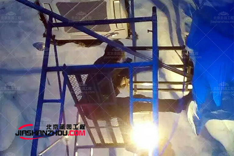 洞穴酒店.jpg 洞穴酒店