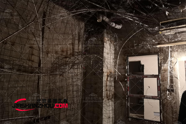 洞穴主題酒店.jpg 洞穴主題酒店