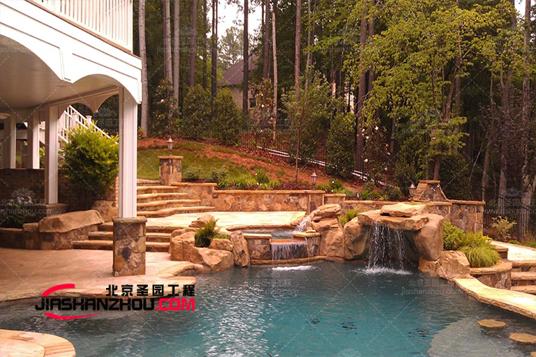 塑石假山.jpg 塑石假山