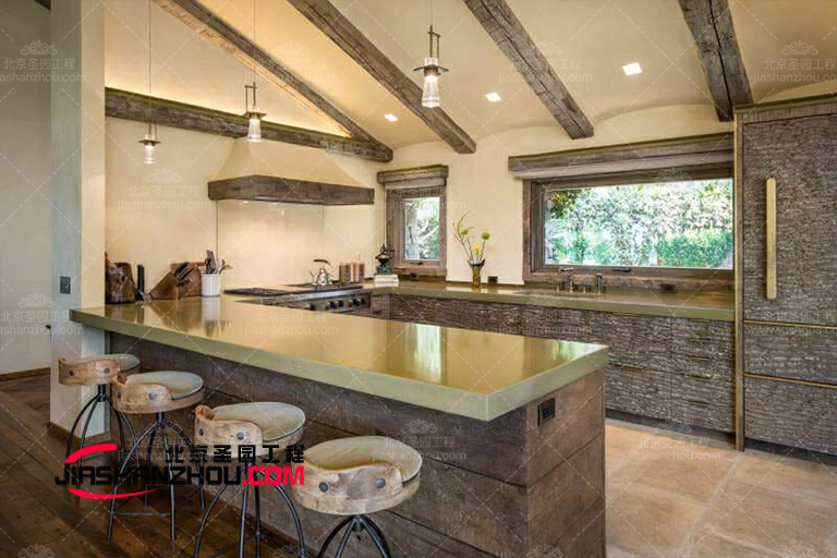 仿真樹皮酒店.jpg 仿真樹皮酒店