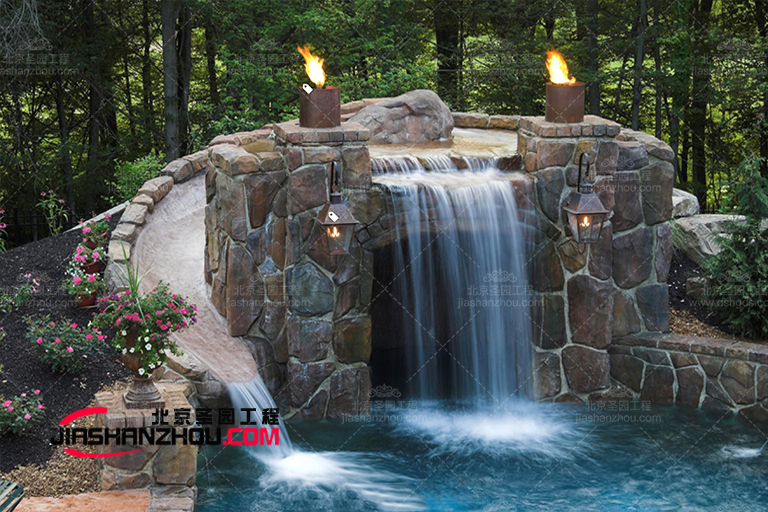 塑石假山.jpg 塑石假山