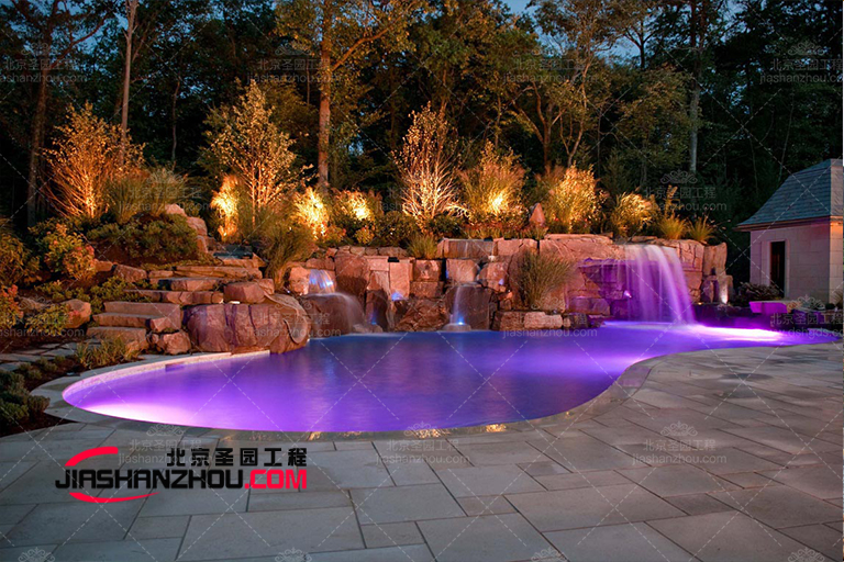 塑石假山.jpg 塑石假山