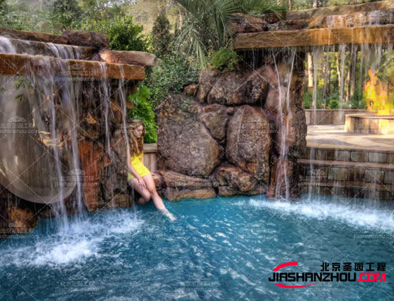 塑石假山.jpg 塑石假山