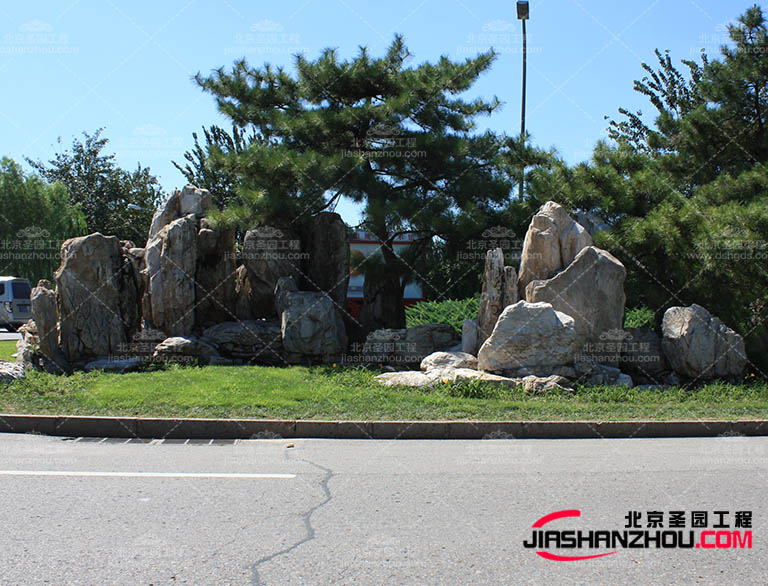 塑石假山.jpg 塑石假山