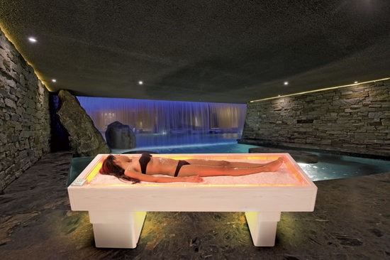 洞穴主題鹽療別墅.jpg 洞穴主題鹽療別墅